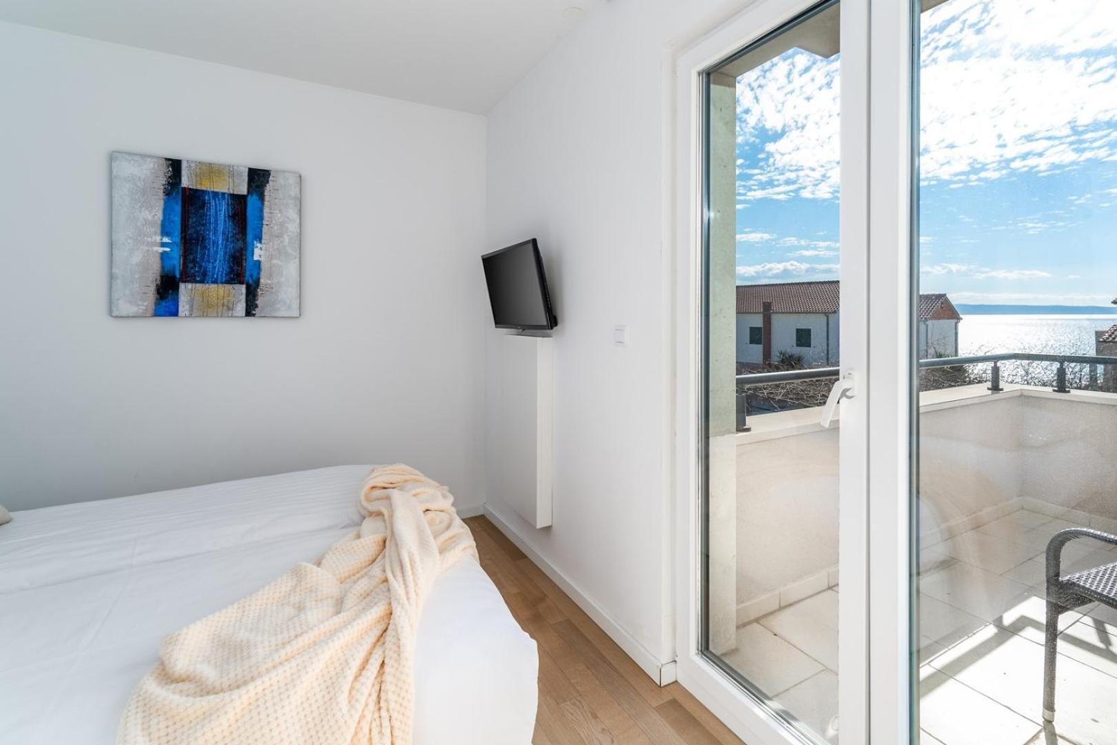 Luxury Villa Lucas With Heated Pool, Whirlpool, Sauna, 14 Pax Подстрана Екстер'єр фото